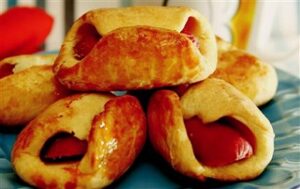 Sosisli Ev Poğaçası Tarifi En Kolay Hamur İşi Tarifleri Sosisli Ev Poğaçası Tarifi En Kolay Hamur İşi Tarifleri