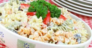 Kolay Makarna Salatası Tarifi En Kolay Salata Tarifleri  Kolay Makarna Salatası Tarifi En Kolay Salata Tarifleri